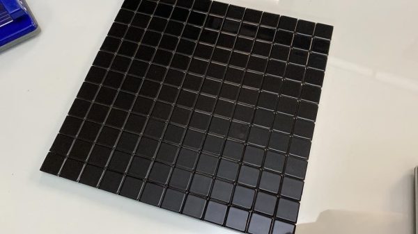 کاشی مدل MOB TILE سایز 30/30 طرح مشکی